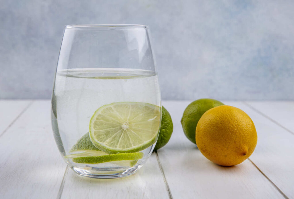 eau citronnée